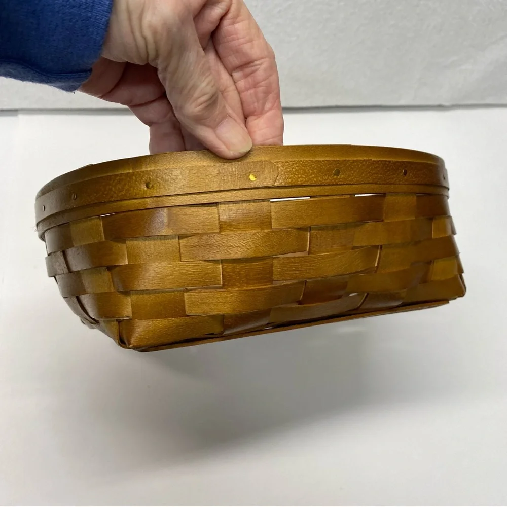 Canadian Maple Basket heritage mint